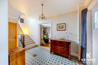  Maison � vendre 8 pi�ces 246 m�