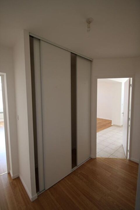  Appartement � louer 2 pi�ces 62 m�