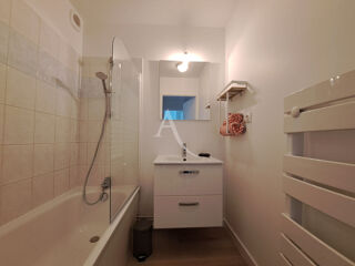  Appartement à louer 2 pièces 45 m²