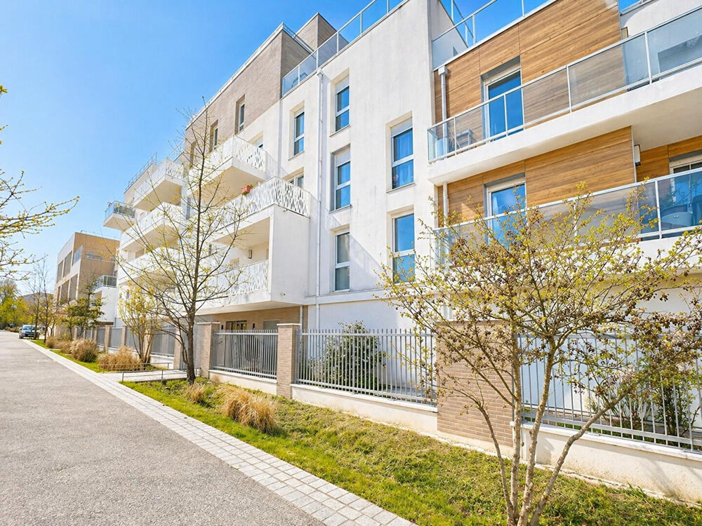 Vente Appartement Appartement Noisy Le Grand 4 pièce(s) 74 m2 Noisy le grand