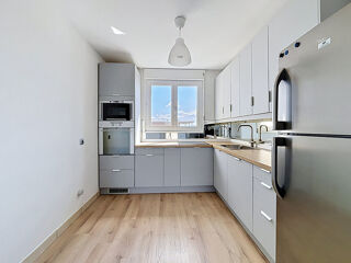  Appartement à vendre 5 pièces 99 m²