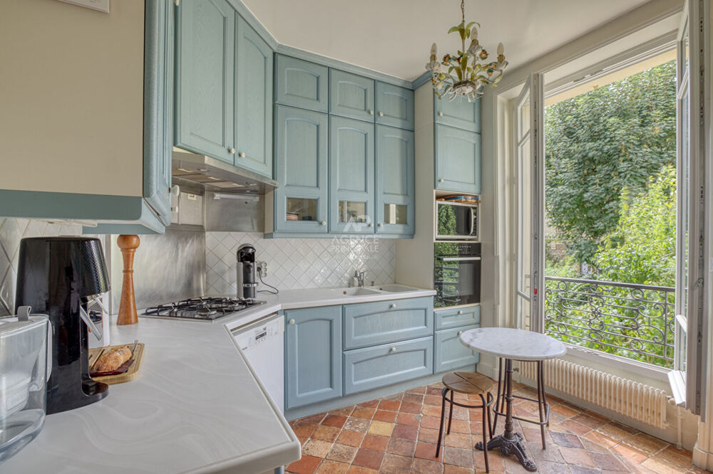 Versailles Montreuil Maison 10 pièces 260 m² au sol sur parcelle de 288 m²