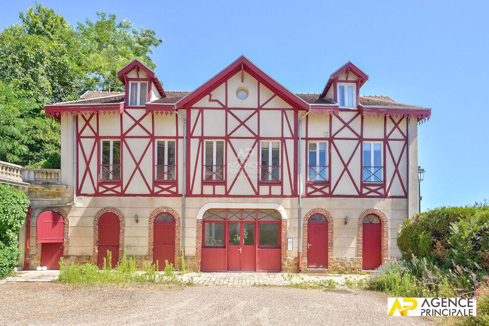 Maison Le Mesnil Le Roi 6 pièce(s) 192 m2