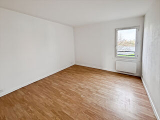  Appartement � louer 4 pi�ces 86 m�