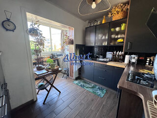  Appartement à vendre 4 pièces 77 m²
