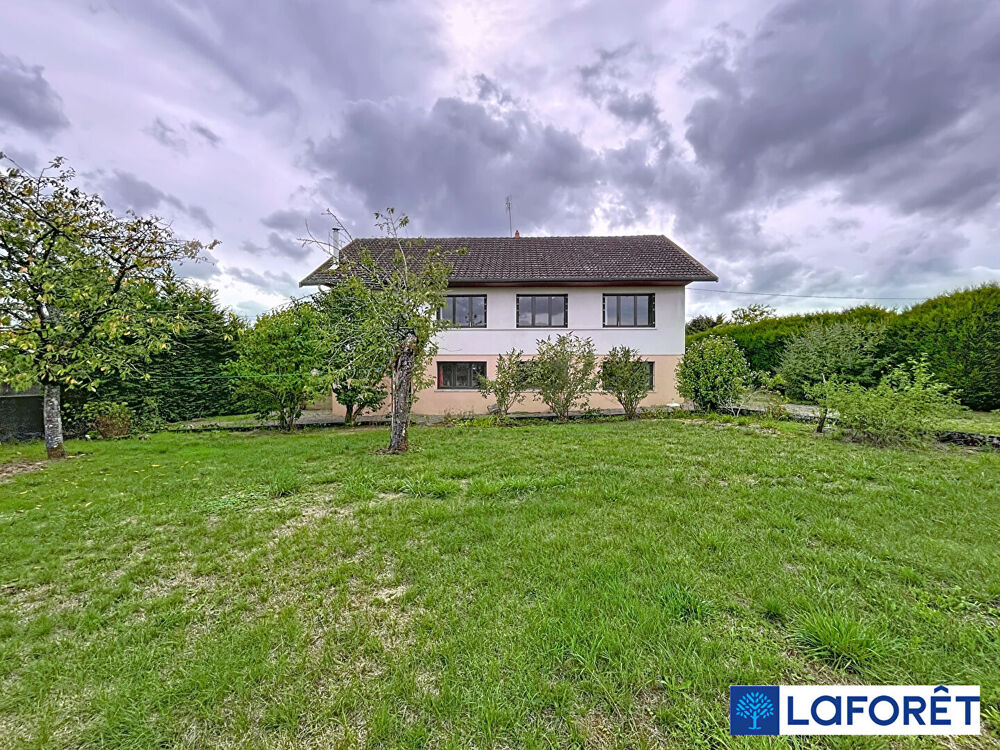 Maison 5 pièces 194 m² · à Saulx le Duc · 194 m² · 188 000 €
