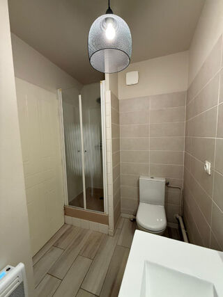  Appartement à louer 1 pièce 26 m²