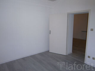  Appartement à louer 3 pièces 48 m²