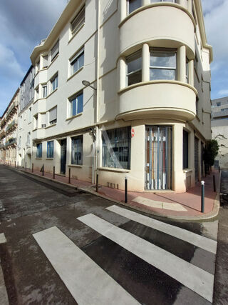  Appartement à louer 3 pièces 56 m²