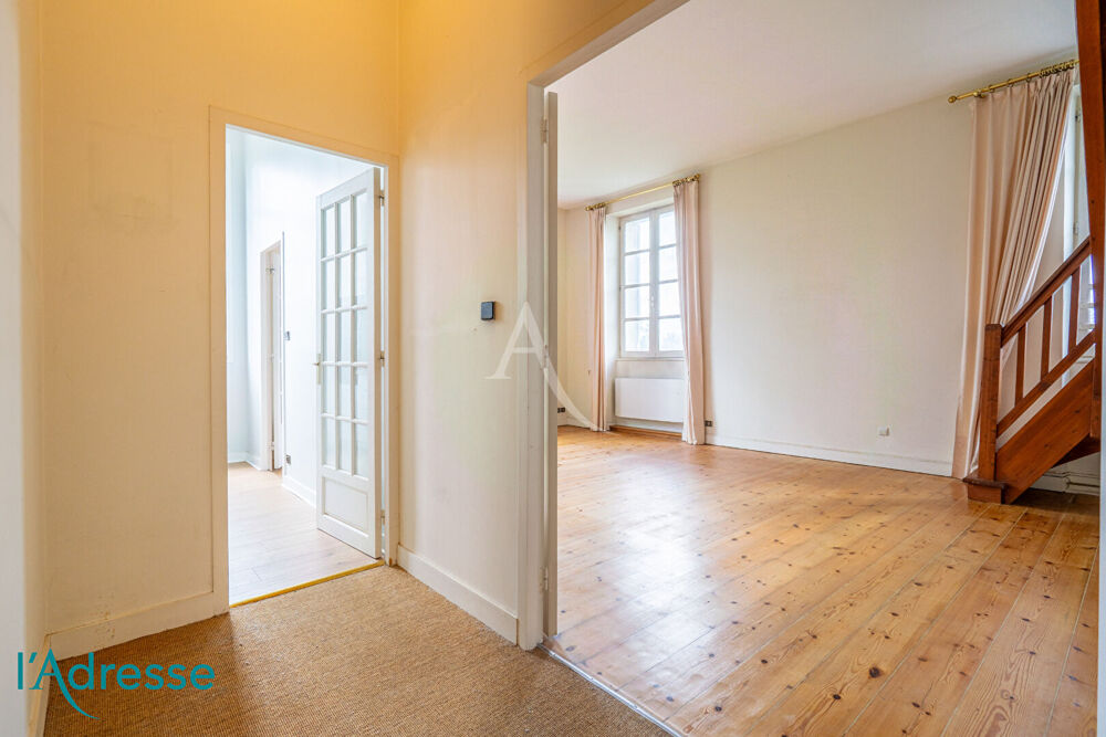 Vente Appartement GRADIGNAN - Bel appartement de 150m² au sol dans un château avec garage fermé Gradignan