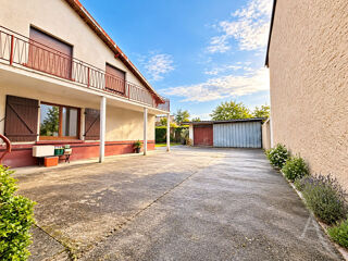  Maison à vendre 15 + pièces 291 m²