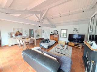  Maison  vendre 7 pices 223 m