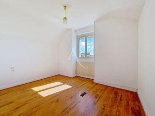  Immeuble à vendre 5 pièces 119 m²