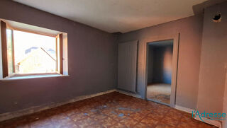  Maison  vendre 8 pices 142 m