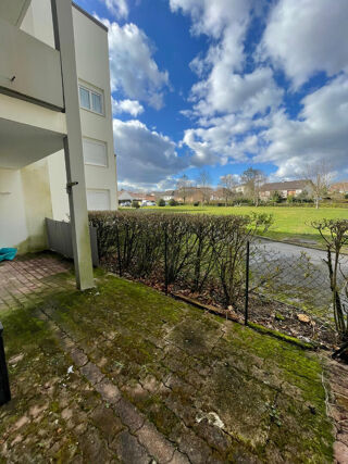  Appartement à louer 4 pièces 84 m²