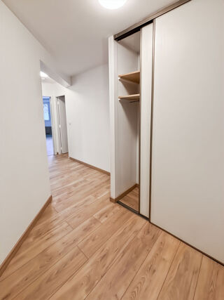  Appartement à louer 2 pièces 48 m²