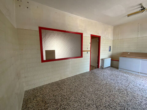   Local commercial secteur Croix-Mene - 48m + annexes 