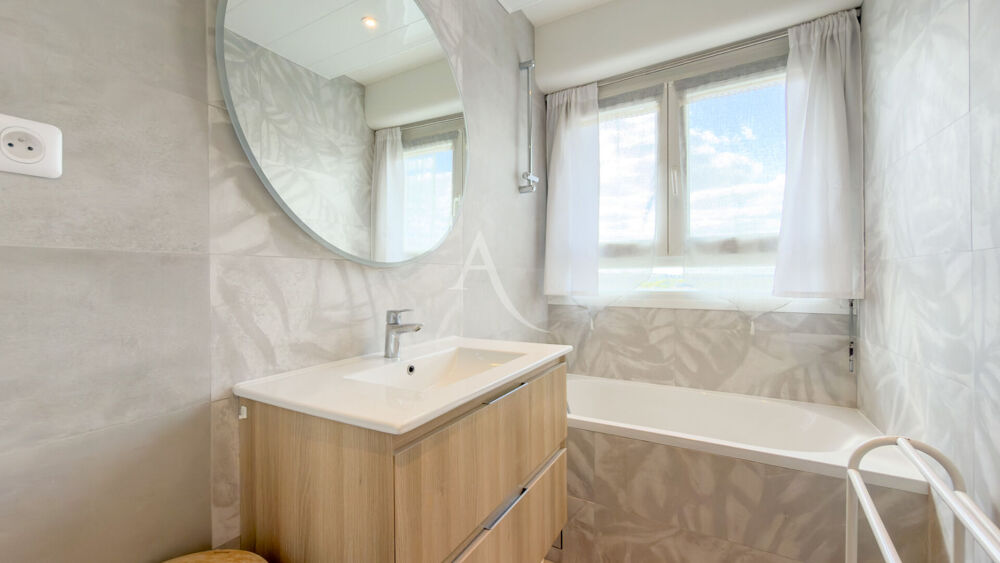 Vente Appartement 6ème et dernier étage avec ascenseur entre centre ville et gare. Yerres