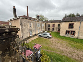 Vente Immeuble Immeuble  15 pièce(s) 700 m2 Poussay