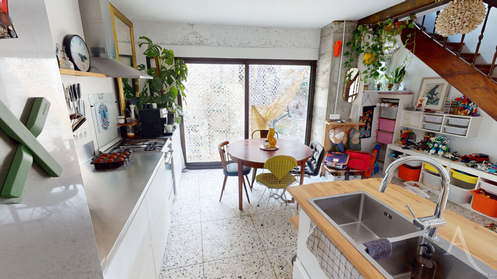 Vente Maison Centre ville de CHÂTEAUROUX Maison de 73m2 habitables Deux chambres Garage Chateauroux