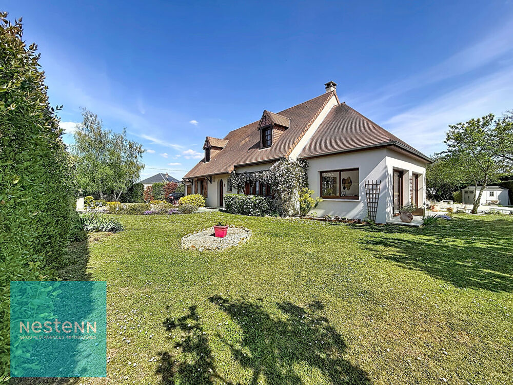 Maison de prestige à vendre à Azay-sur-Cher - 6 pièces, 200 m²