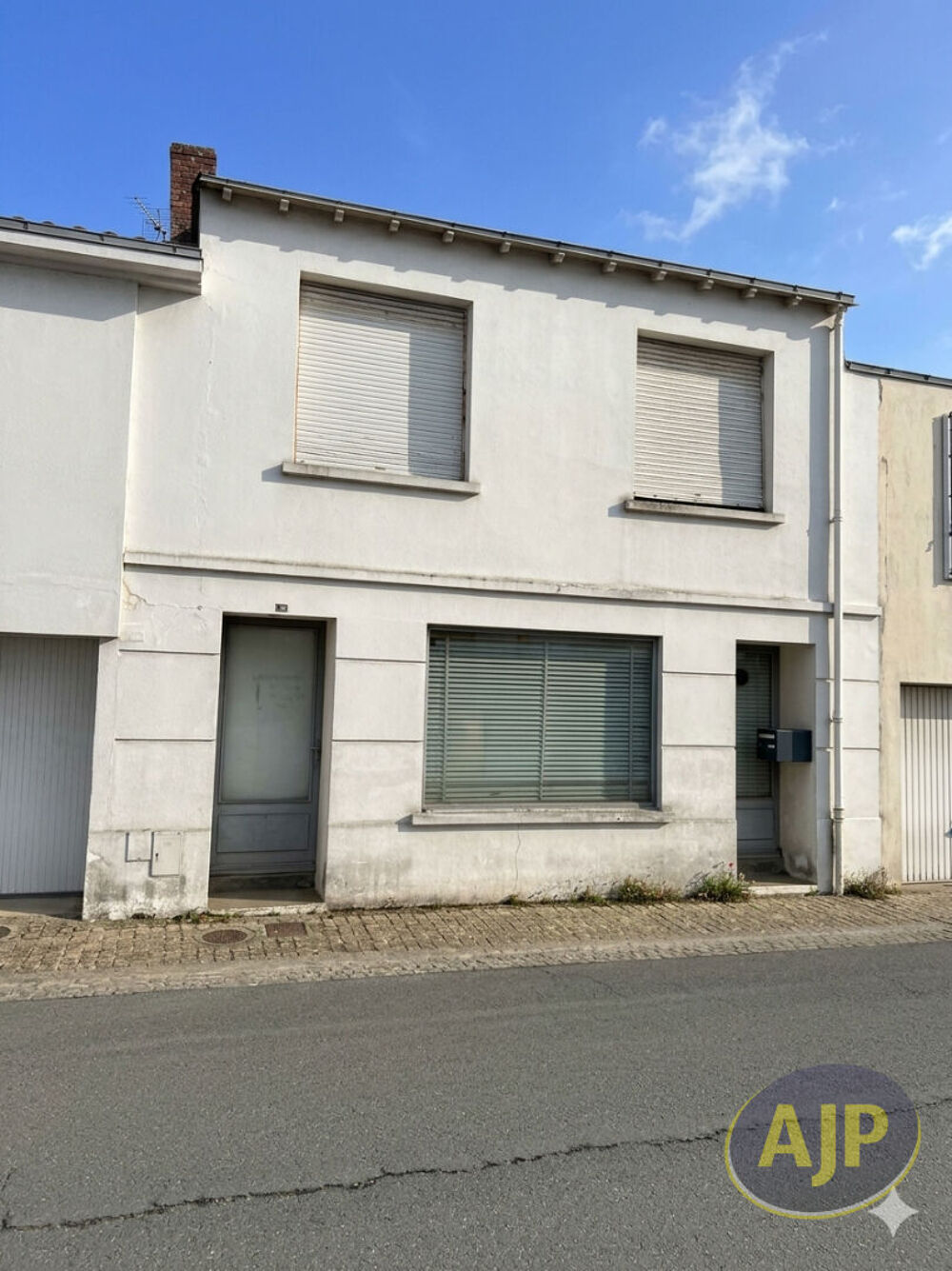 Vente Immeuble Immeuble Les Landes Genusson 4 pièce(s) 87 m2 Les landes genusson