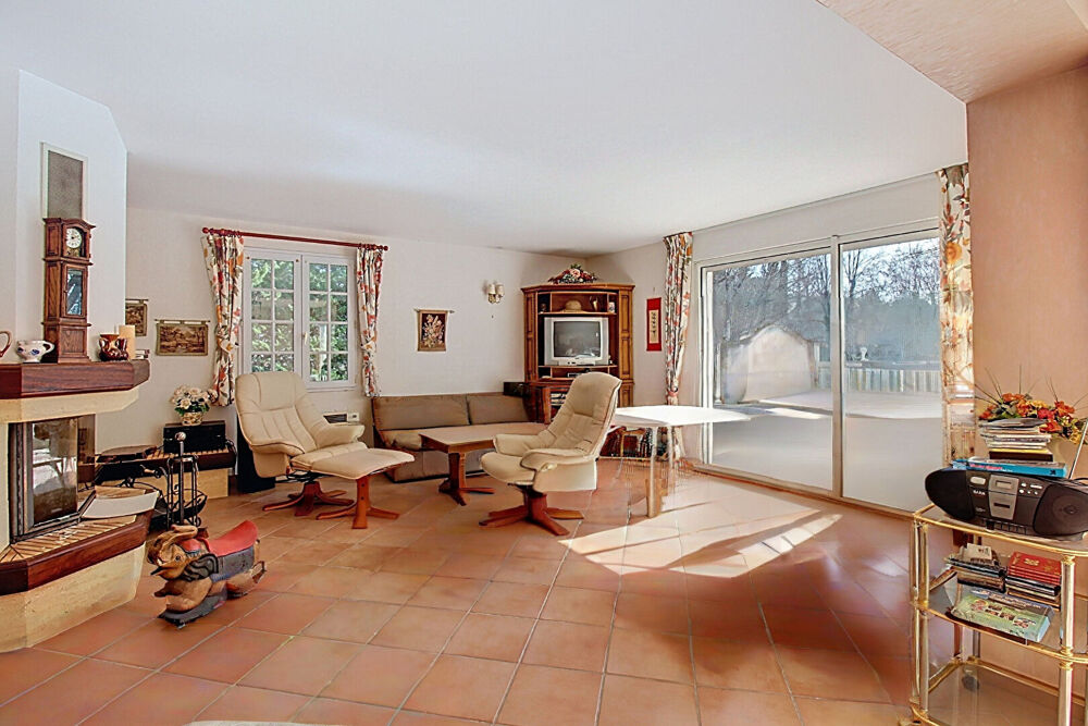 � vendre  Maison Trans-en-Provence (83720)