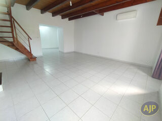  Maison à louer 4 pièces 105 m²