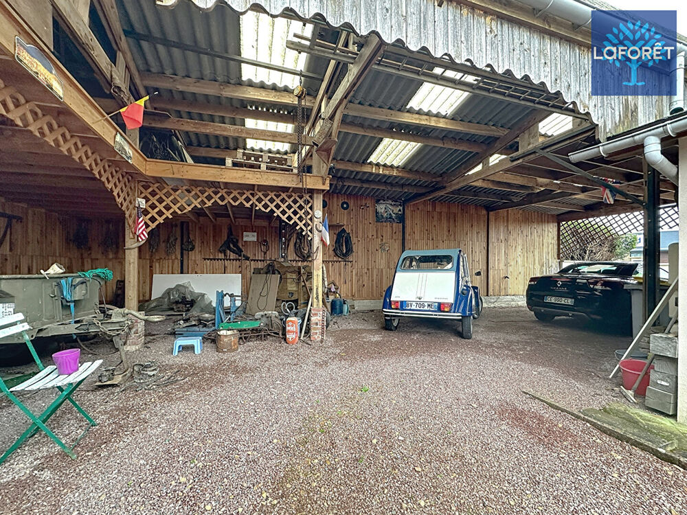 Vente Maison Maison Menneval 106 m2 avec 180m² de garages fermés et grands carports Bernay