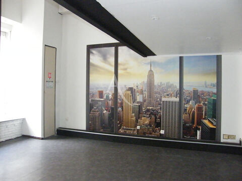   Local commercial, grande vitrine, hyper centre de Douai 