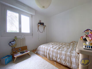  Appartement � vendre 5 pi�ces 100 m�