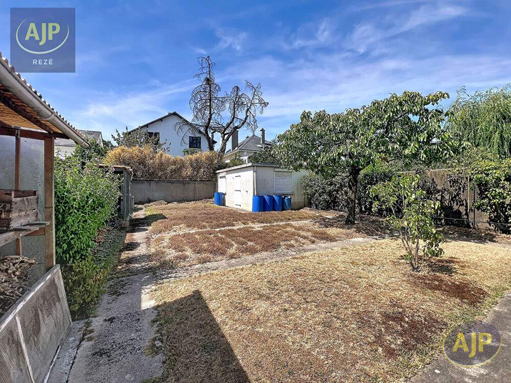 Vente Maison REZÉ  Maison 4 pièces de 80 m² avec jardin clos, garage et dépendance Reze