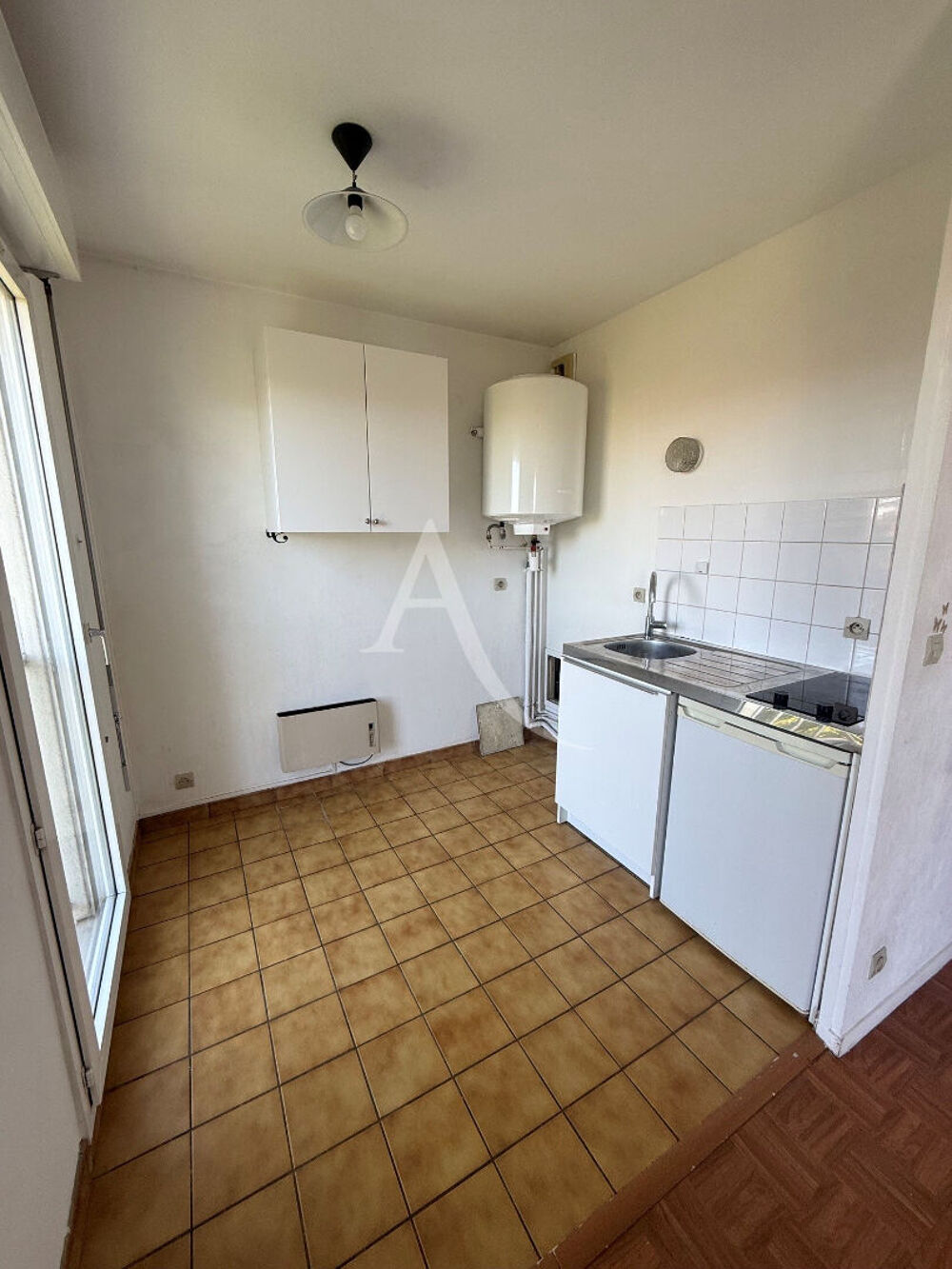 Location Appartement Appartement Thiais 1 pièce(s) 24,84m2 m2 Thiais