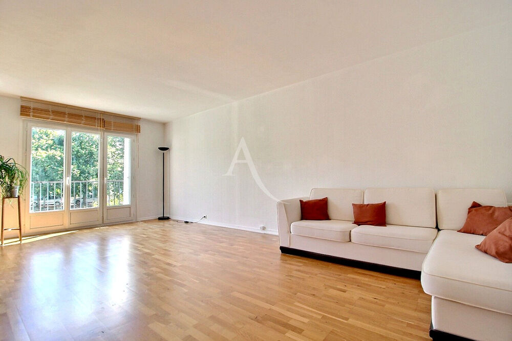 Maison Elancourt 5 pièces 107 m² sur une parcelle de 139 m²