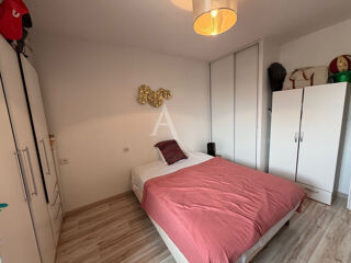  Appartement à louer 3 pièces 72 m²