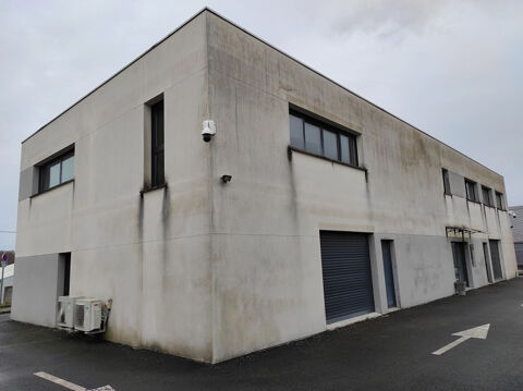   ARTIGUES. IMMEUBLE COMPLET DE 564 m² LIBRE 