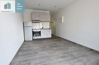  Appartement à louer 2 pièces 31 m²