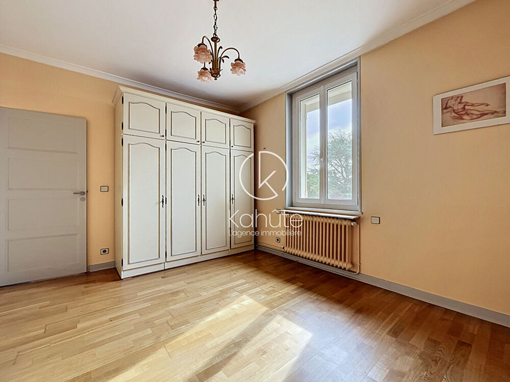 à vendre  Maison Saint-Cyr-au-Mont-d'Or (69450)