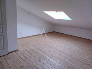  Maison à louer 4 pièces 102 m²