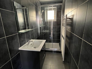  Appartement à louer 3 pièces 47 m²
