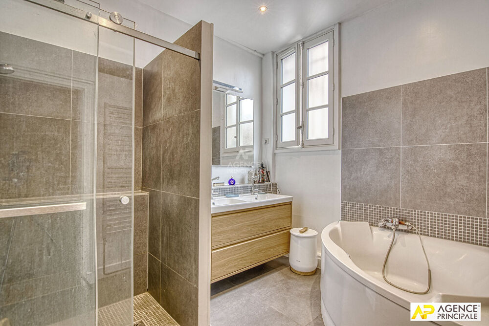 à vendre  Maison Versailles (78000)