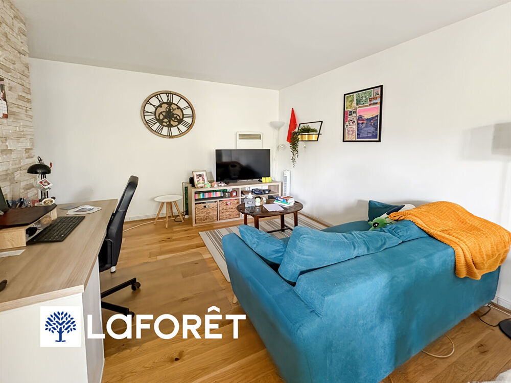 Location Appartement Appartement 2 pièces meublé à louer à Sainte-Geneviève-des-Bois - Calme et bien équipé Sainte genevieve des bois