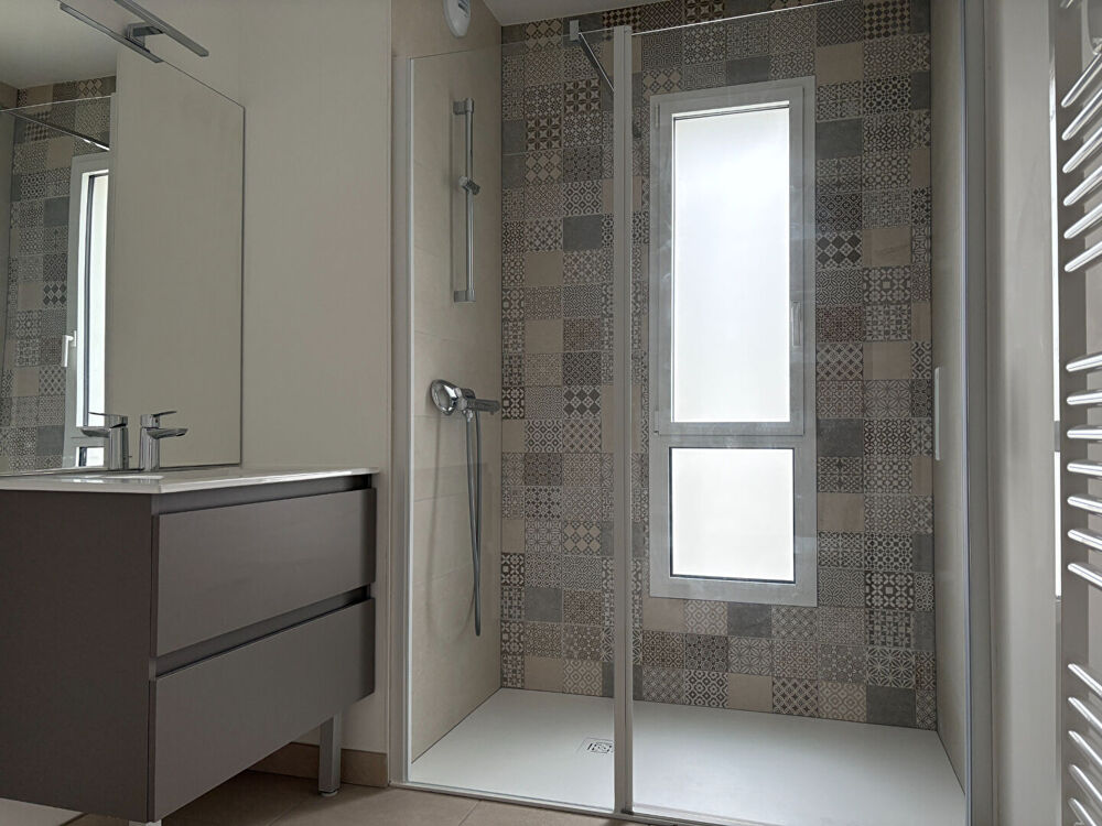 Vente Appartement Appt neuf St Gilles Croix De Vie 2 ch 71 m2 avec parking privé Saint gilles croix de vie