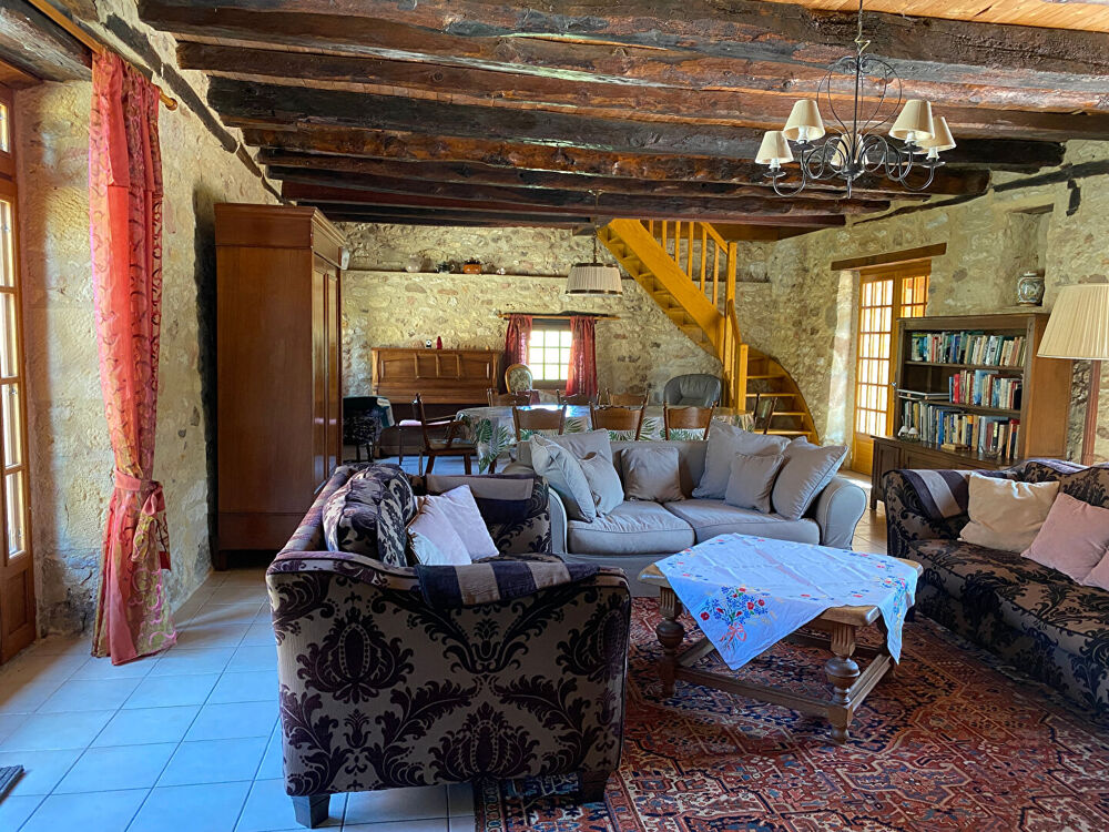 � vendre  Maison Les Eyzies-de-Tayac-Sireuil (24620)