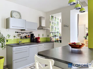  Maison à vendre 9 pièces 241 m²