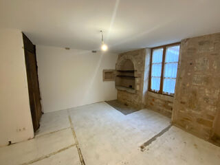  Immeuble à vendre 6 pièces 171 m²
