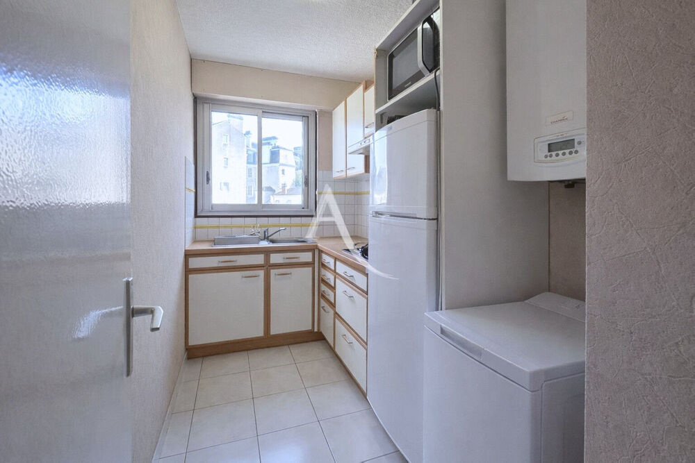 Vente Appartement Pau centre T2 loué, 1 chambre - cave - garage Pau