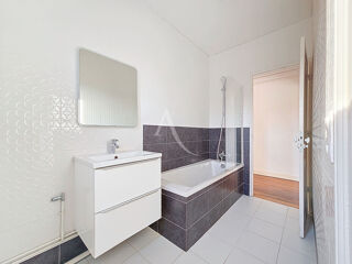  Appartement  vendre 5 pices 97 m