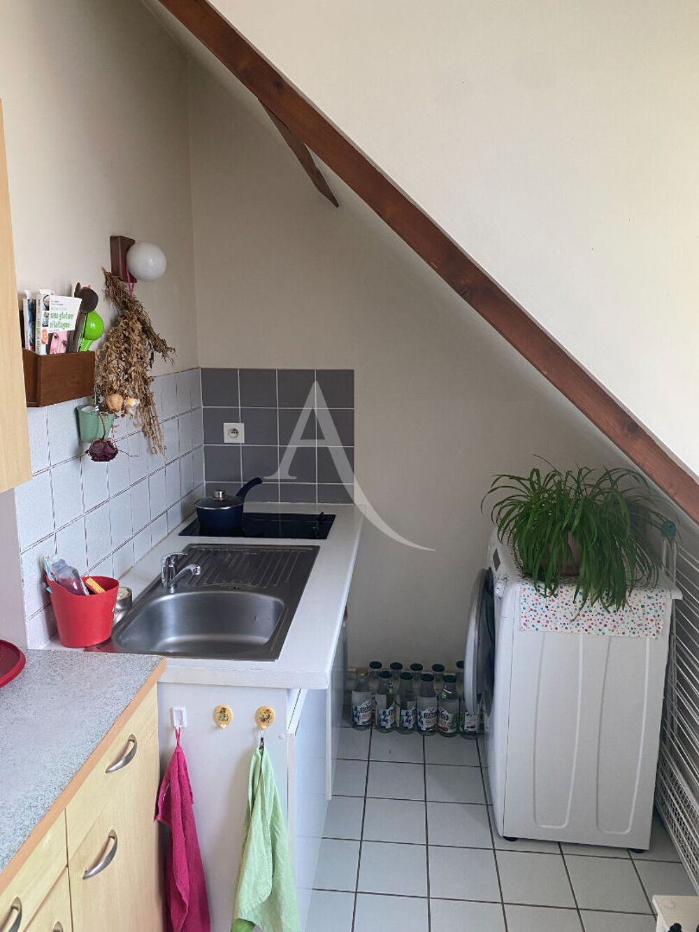 Vente Appartement STUDIO EN BON ETAT Chateauneuf sur loire