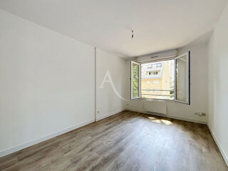  Appartement à louer 1 pièce 19 m²